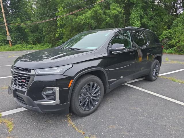 used 2022 Chevrolet Traverse car, priced at $34,290