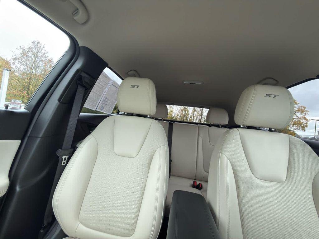 used 2024 Buick Encore GX car, priced at $24,790