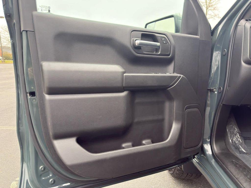 used 2025 Chevrolet Silverado 1500 car, priced at $44,588