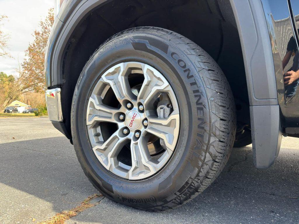 used 2022 GMC Sierra 1500 car, priced at $28,490