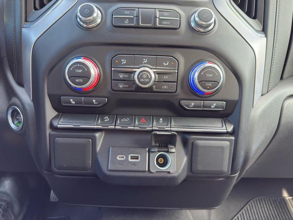 used 2022 GMC Sierra 1500 car, priced at $28,490