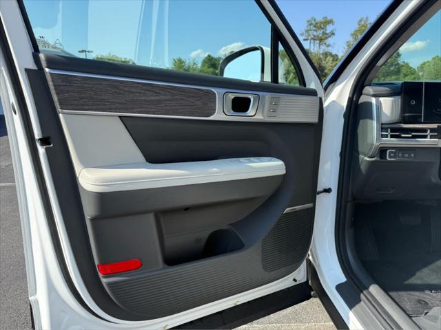 used 2024 Hyundai Santa Fe car, priced at $36,740
