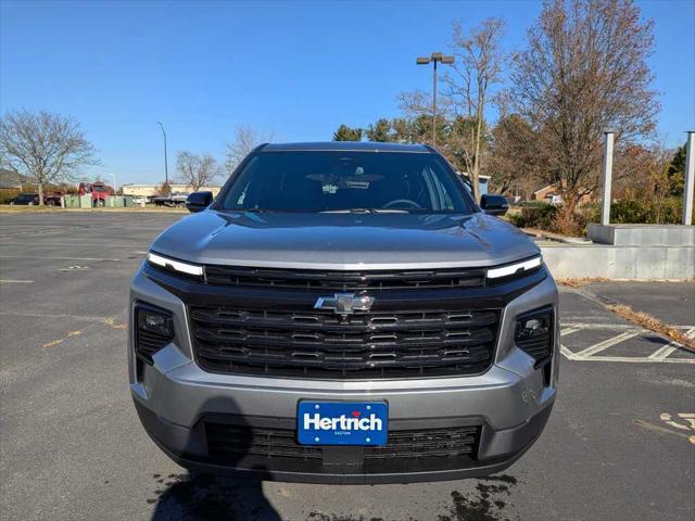 new 2024 Chevrolet Traverse car, priced at $39,155