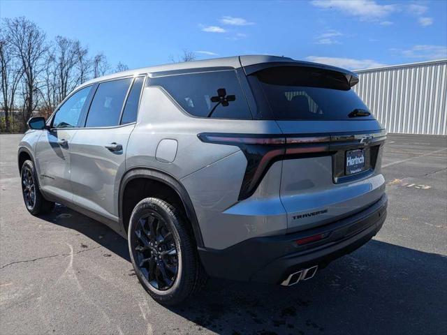 new 2024 Chevrolet Traverse car, priced at $39,155