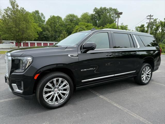 used 2022 GMC Yukon XL car
