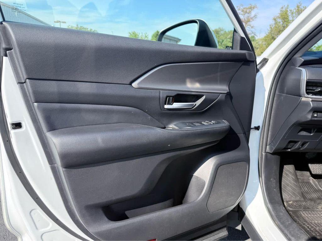 used 2024 Toyota Grand Highlander car, priced at $42,888