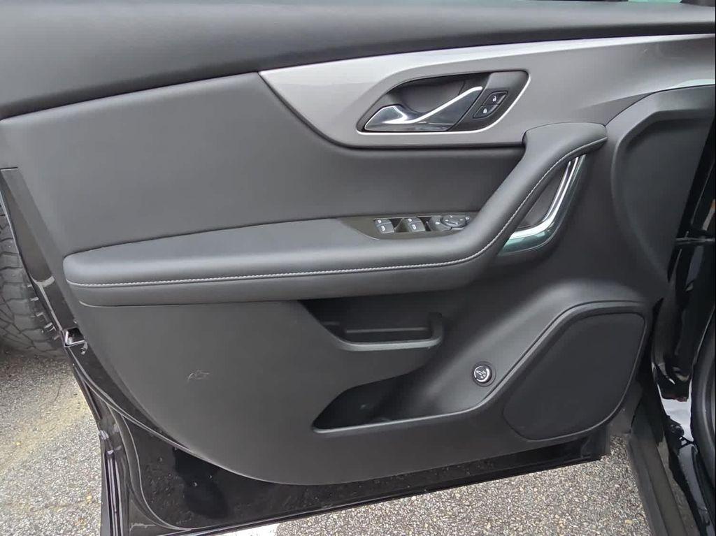 used 2022 Chevrolet Blazer car, priced at $24,874