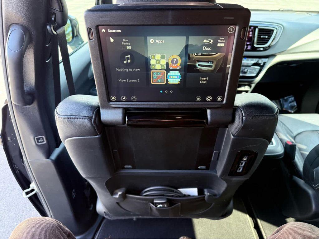 used 2018 Chrysler Pacifica car, priced at $13,714