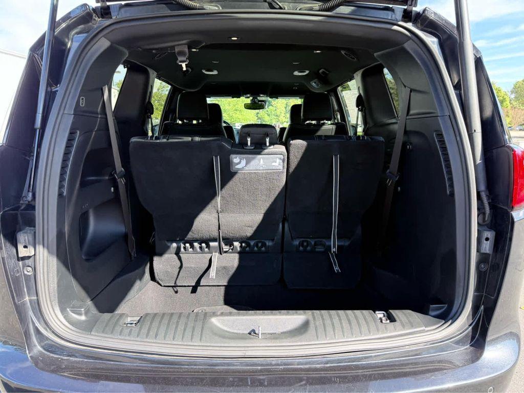 used 2018 Chrysler Pacifica car, priced at $13,714