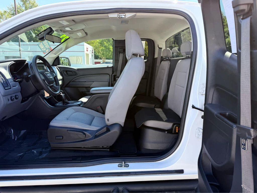 used 2022 GMC Canyon car, priced at $29,995