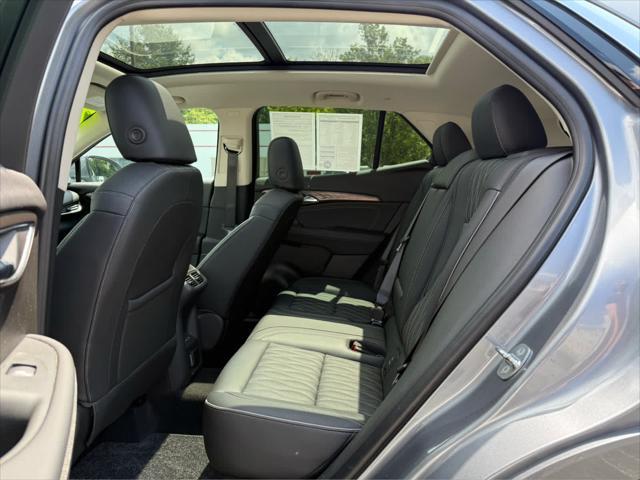 used 2022 Buick Envision car, priced at $29,487