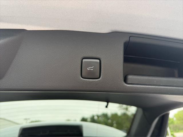 used 2022 Ford Escape car, priced at $24,680