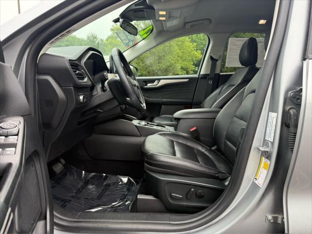 used 2022 Ford Escape car, priced at $24,680