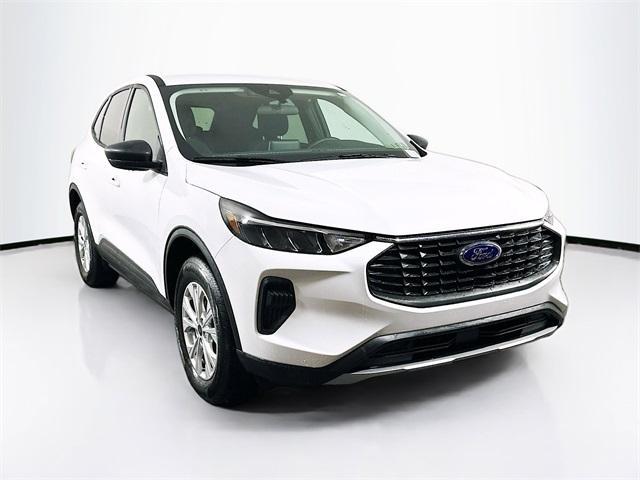 new 2025 Ford Escape car, priced at $29,230