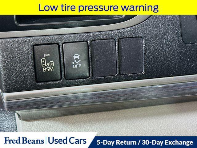 used 2014 Toyota Camry Hybrid car, priced at $9,000