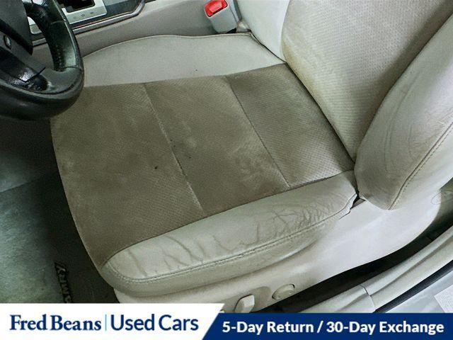 used 2014 Toyota Camry Hybrid car, priced at $9,000