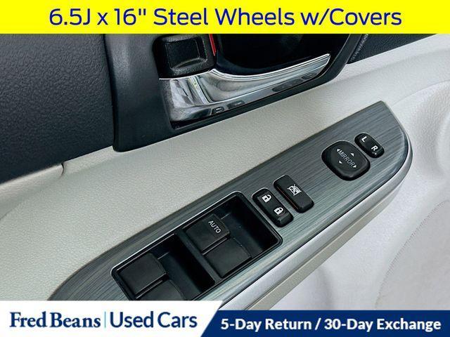 used 2014 Toyota Camry Hybrid car, priced at $9,000