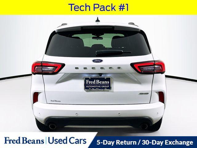 used 2023 Ford Escape car, priced at $24,900