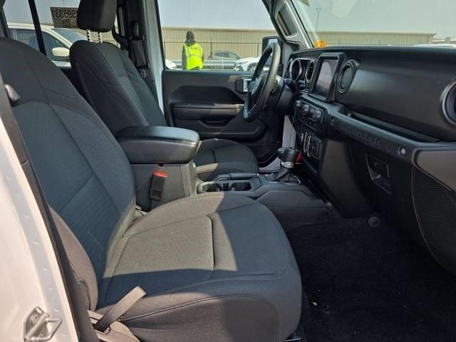 used 2022 Jeep Wrangler Unlimited car, priced at $34,900