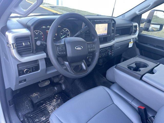 new 2024 Ford F-350 car, priced at $48,058