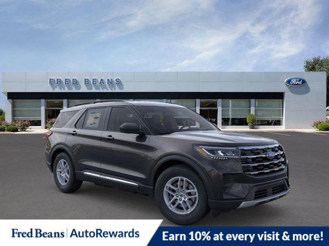 new 2025 Ford Explorer car, priced at $42,705