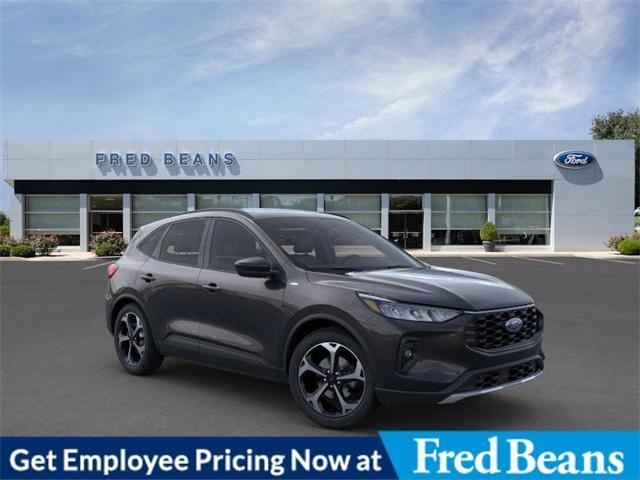 new 2025 Ford Escape car, priced at $32,599