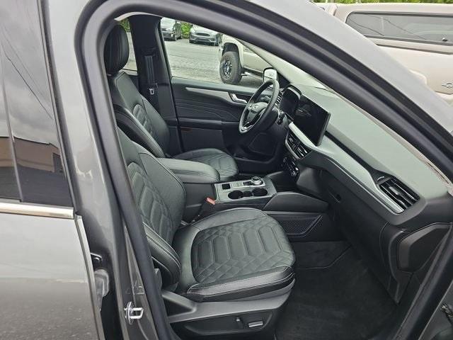 used 2023 Ford Escape car, priced at $32,900