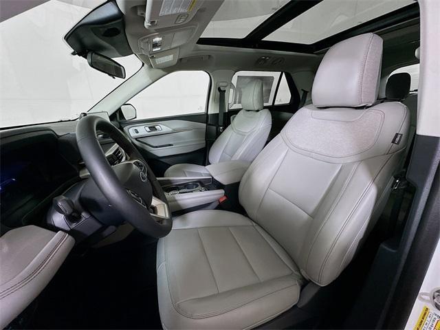 new 2025 Ford Explorer car, priced at $44,439