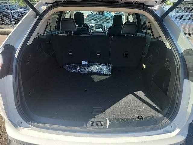used 2024 Ford Edge car, priced at $30,900