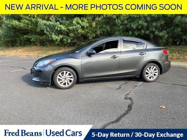 used 2013 Mazda Mazda3 car, priced at $8,900