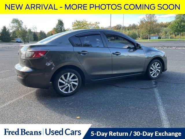 used 2013 Mazda Mazda3 car, priced at $8,900