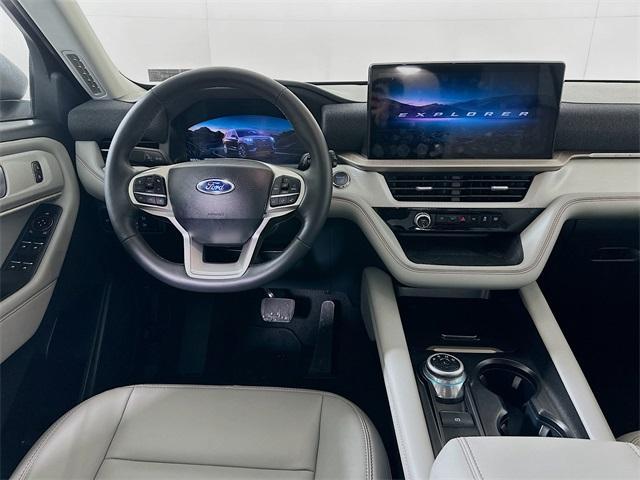 new 2025 Ford Explorer car, priced at $43,650