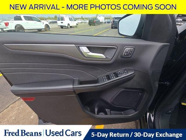 used 2023 Ford Escape car, priced at $25,900