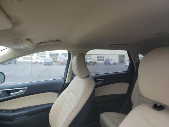 used 2024 Ford Edge car, priced at $31,900