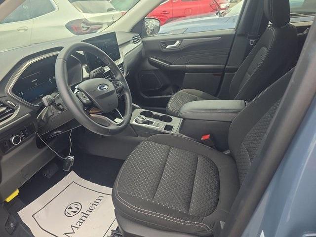 used 2023 Ford Escape car, priced at $28,900