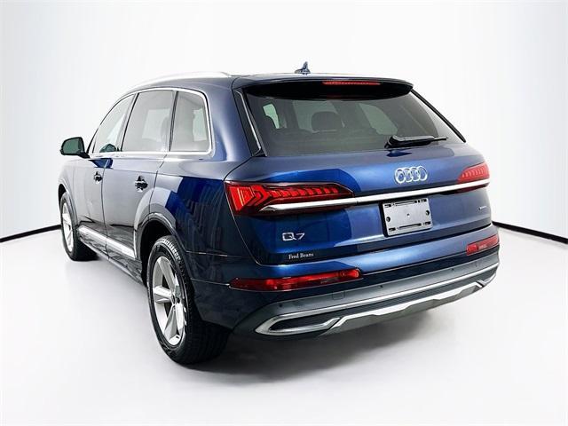 used 2024 Audi Q7 car, priced at $44,900