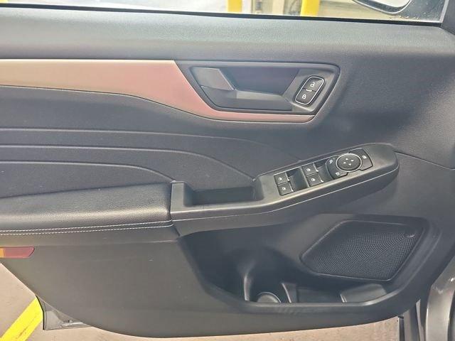 used 2022 Ford Escape PHEV car, priced at $26,900