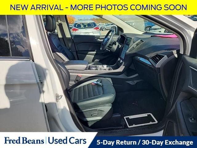 used 2024 Ford Edge car, priced at $30,000