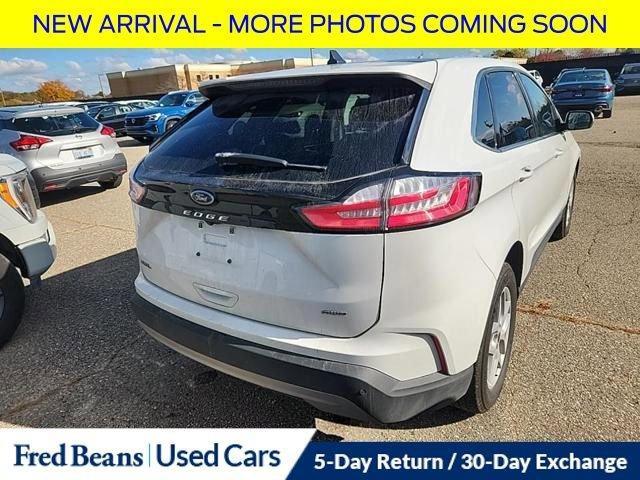 used 2024 Ford Edge car, priced at $30,000