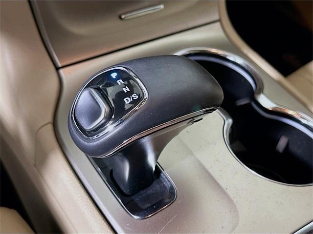 used 2014 Jeep Grand Cherokee car, priced at $12,060