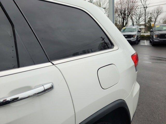 used 2014 Jeep Grand Cherokee car, priced at $12,900