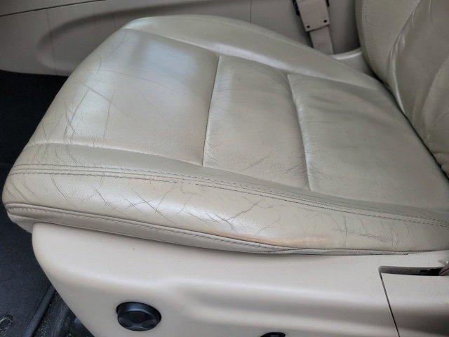 used 2014 Jeep Grand Cherokee car, priced at $12,900