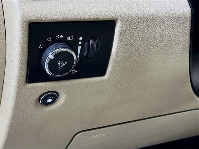 used 2014 Jeep Grand Cherokee car, priced at $12,060
