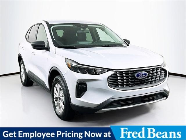 new 2025 Ford Escape car, priced at $29,039