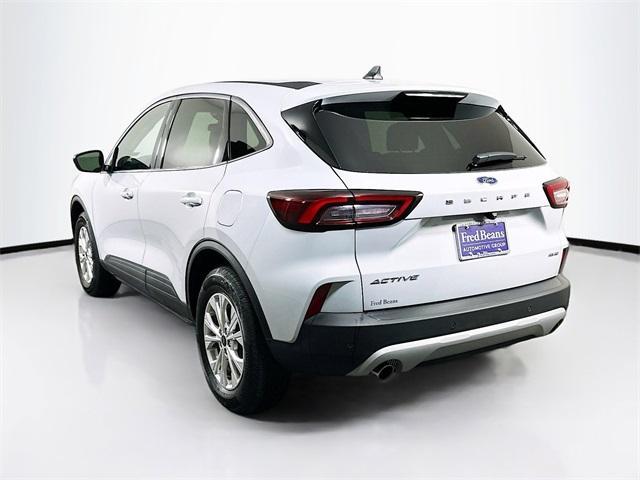 new 2025 Ford Escape car, priced at $29,039