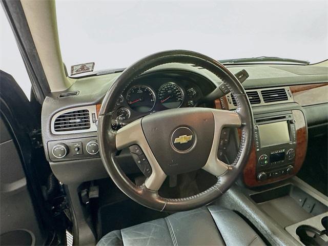 used 2014 Chevrolet Suburban car, priced at $16,500