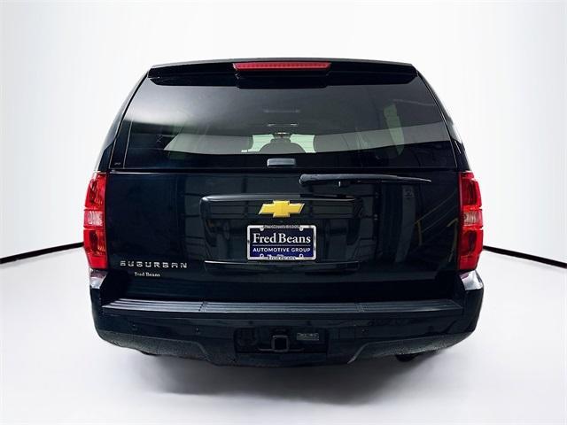 used 2014 Chevrolet Suburban car, priced at $16,500