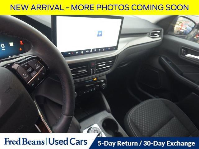 used 2023 Ford Escape car, priced at $25,000