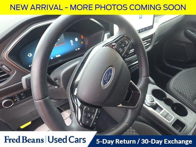 used 2023 Ford Escape car, priced at $25,000