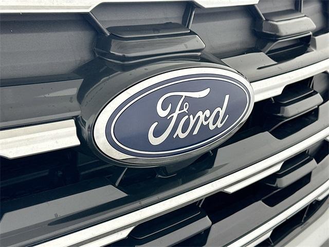 new 2025 Ford Explorer car, priced at $38,546